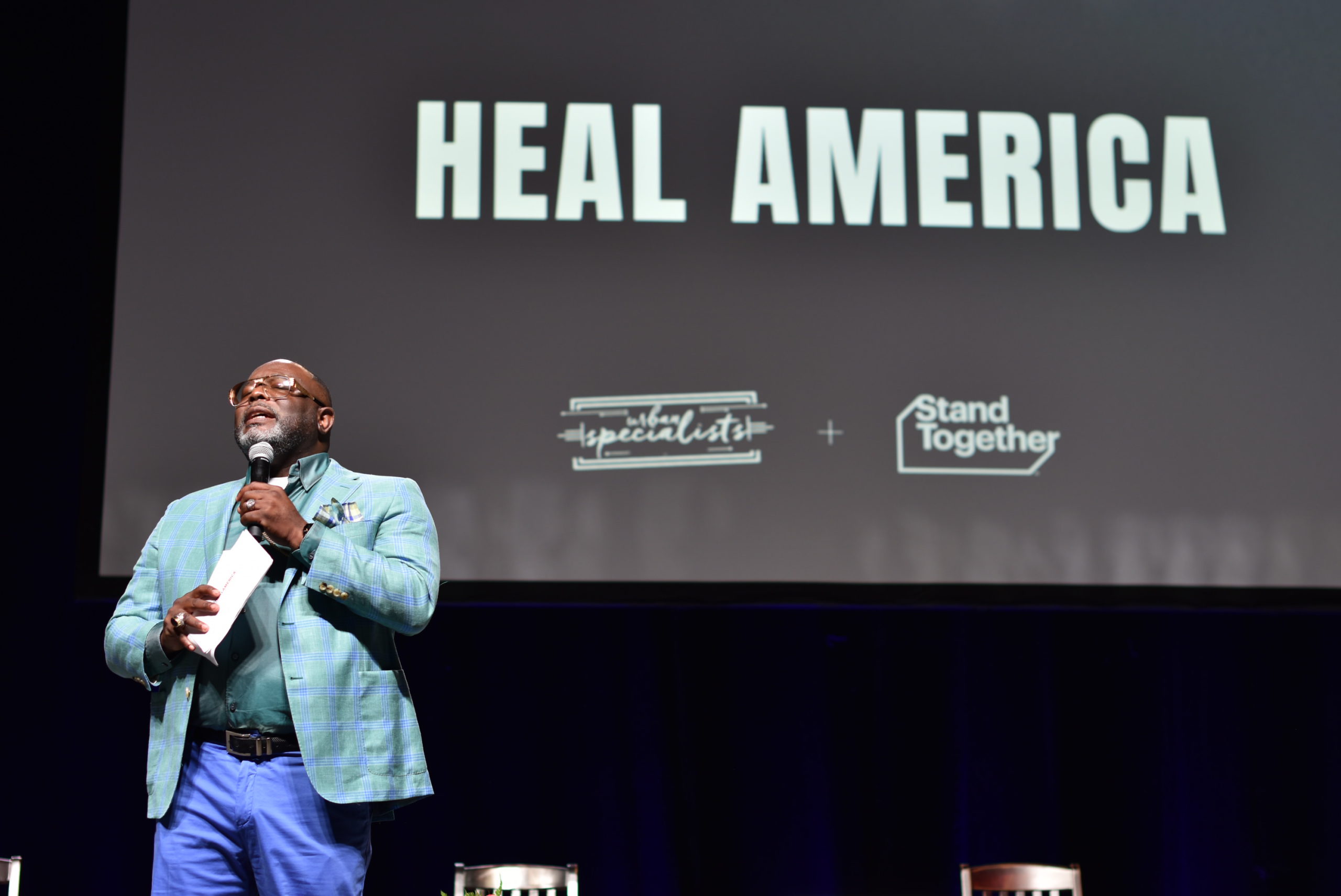 Forbes – How The Founder Of Urban Specialists Is Focused On Ending Systemic Racism One Conversation At A Time