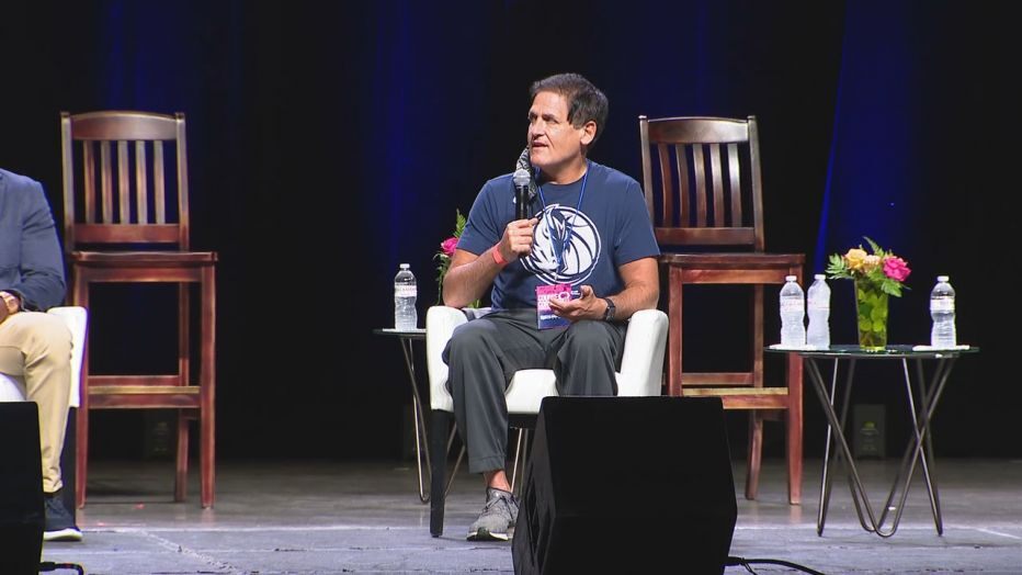 PopCulture.com – Mavericks Owner Mark Cuban Shares Thoughts on ‘Defund the Police’ Movement
